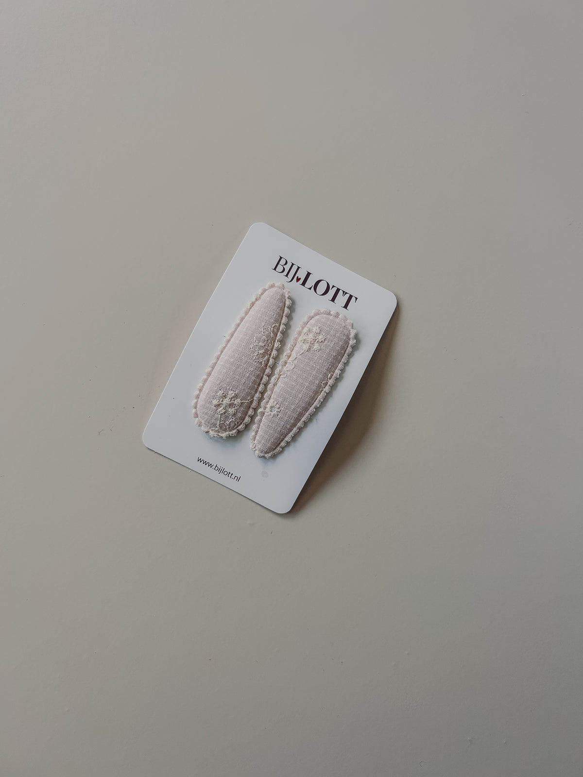 Haarspeldjes- Lou